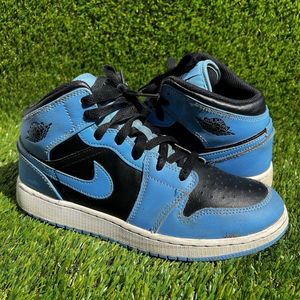 Nike Shoes Size 6.5Y Air Jordan 1 Retro Mid GS "University Blue"